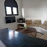 דירה Alana Garden 1