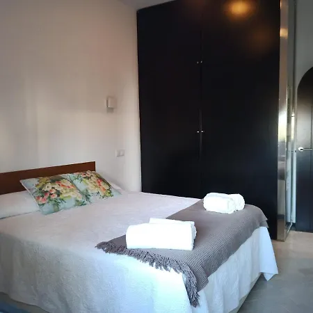 Alana Garden 1